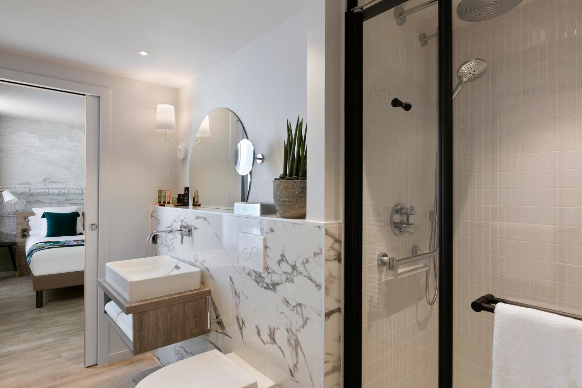 Studio Deluxe avec douche